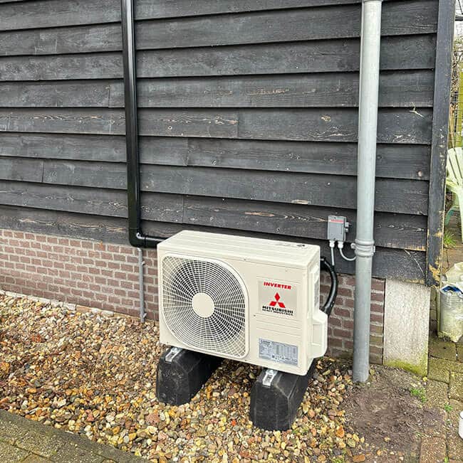 Buitenunit van Mitsubishi airco Hoogeveen Buitenunit van Mitsubishi airco Hoogeveen