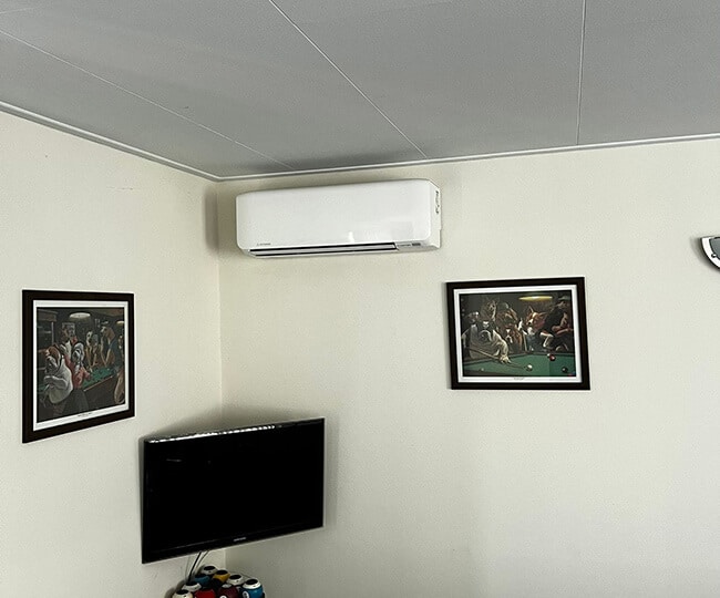 Mitsubishi airco wit binnenunit Mitsubishi airco wit binnenunit
