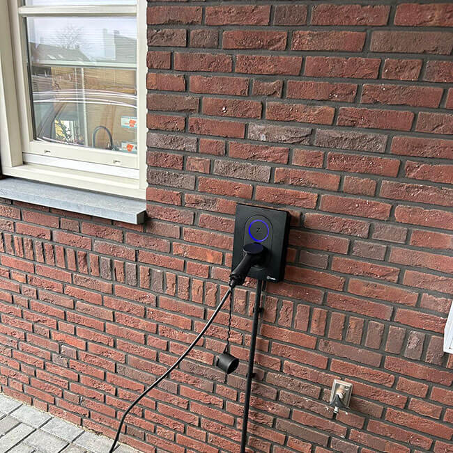 Laadpaal muurbevestiging door erkend installateur Laadpaal muurbevestiging door erkend installateur