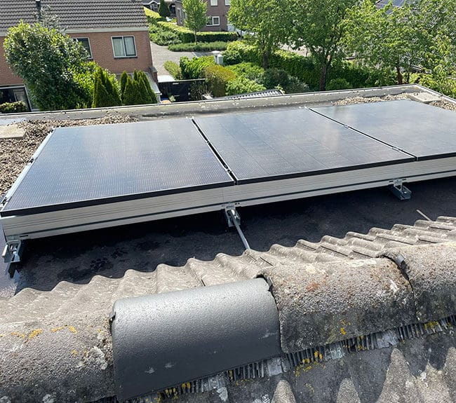 Zonnepanelen Achterhoek met subsidie op schuin dak Zonnepanelen Achterhoek met subsidie op schuin dak