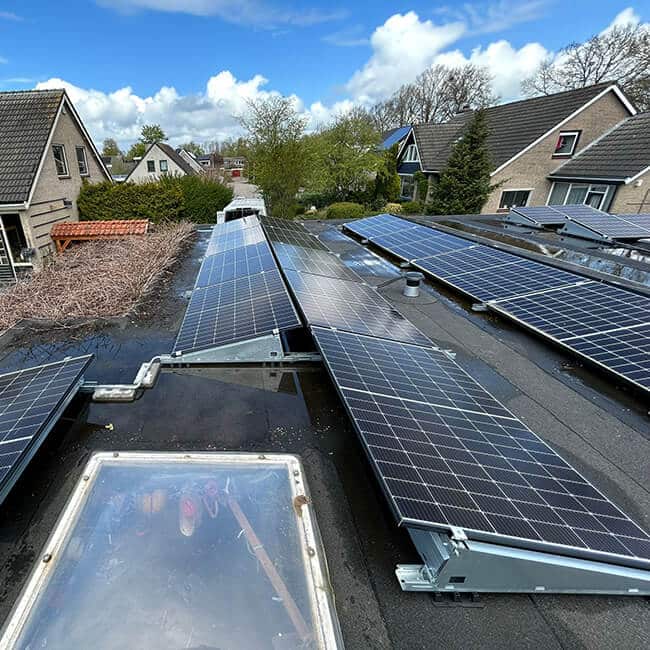 Zonnepanelen installatie in Joure Zonnepanelen installatie in Joure