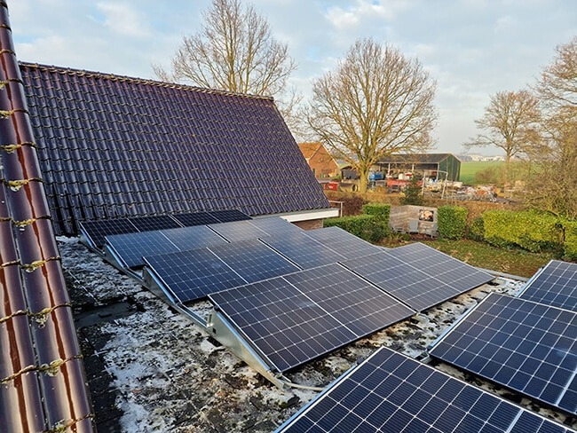 Zonnepanelen op afstand monitoren Zonnepanelen op afstand monitoren